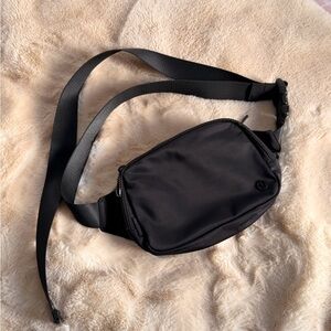 LULULEMON Everyday Belt Bag with Long Strap 2L